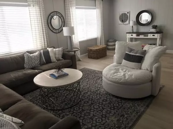 Palm Desert, CA 92260,49305 Highway 74 #108