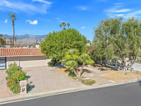Rancho Mirage, CA 92270,10 Whittier CT