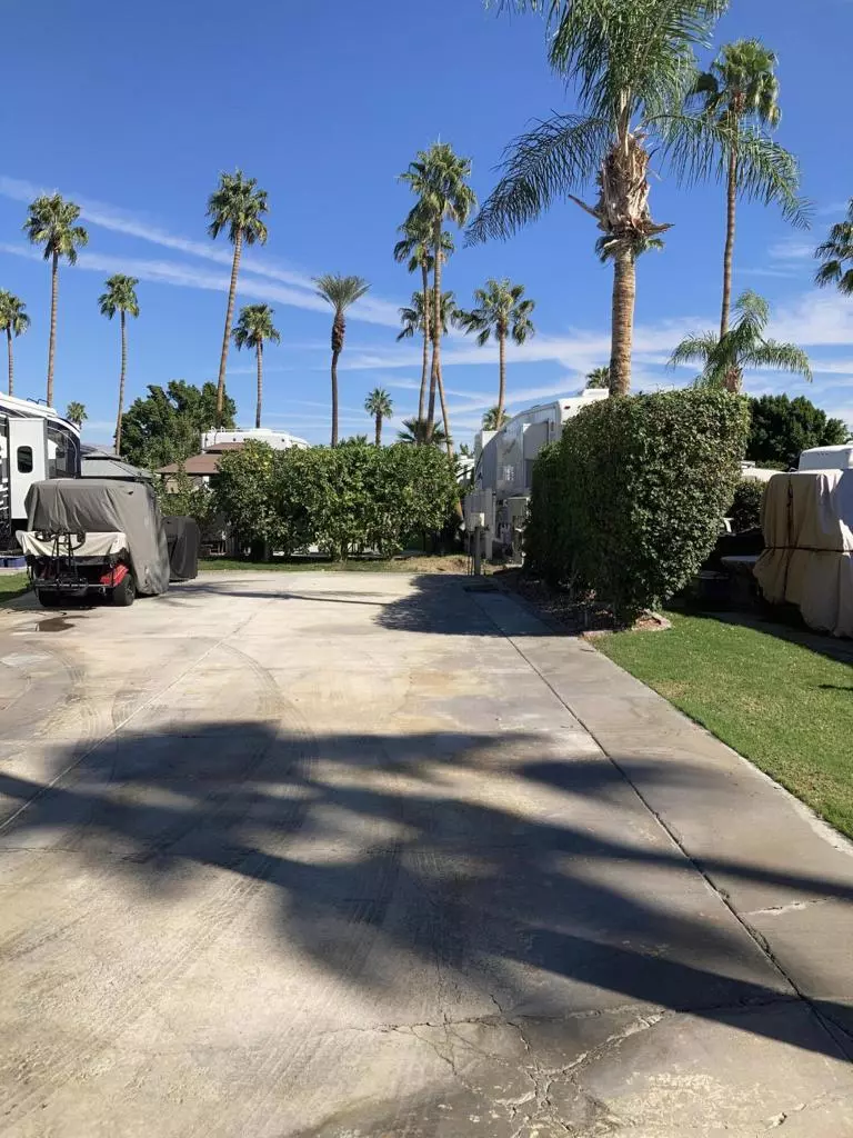 Cathedral City, CA 92234,69411 Ramon Rd RD #418