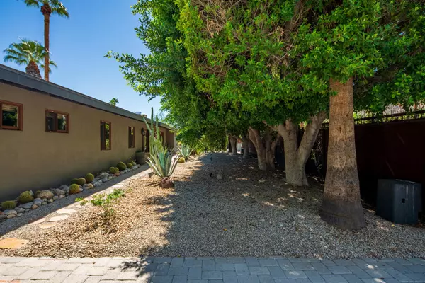 Palm Springs, CA 92264,1450 S Via Soledad