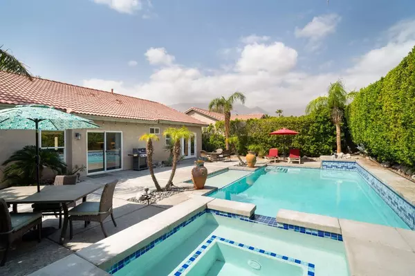 1598 Amelia WAY, Palm Springs, CA 92262