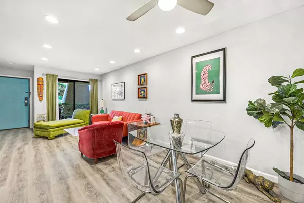Palm Springs, CA 92262,2821 N Los Felices CIR #104