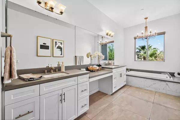Palm Desert, CA 92211,2504 Retreat CIR
