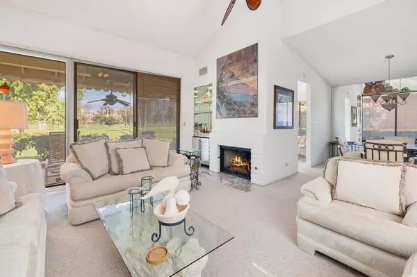 Palm Desert, CA 92260,325 Gran Via