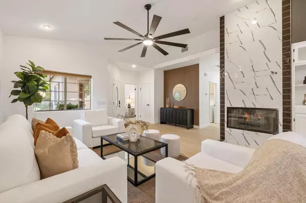 Indio, CA 92201,45623 Green Hills CT