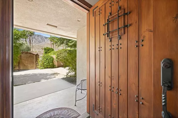 Palm Springs, CA 92264,2666 S Camino Real