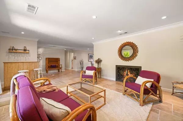 Palm Springs, CA 92264,2666 S Camino Real