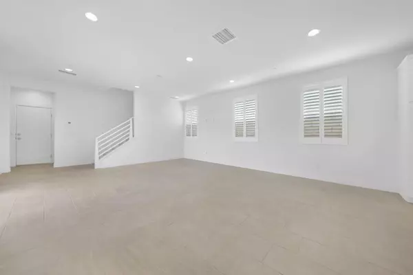 Palm Desert, CA 92211,35923 Lasuen ST