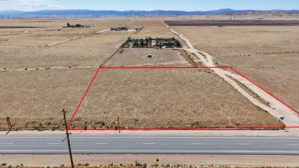 Lancaster, CA 93536,227 Ave D Vic 130 Stw