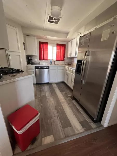 32160 San Miguelito DR, Thousand Palms, CA 92276