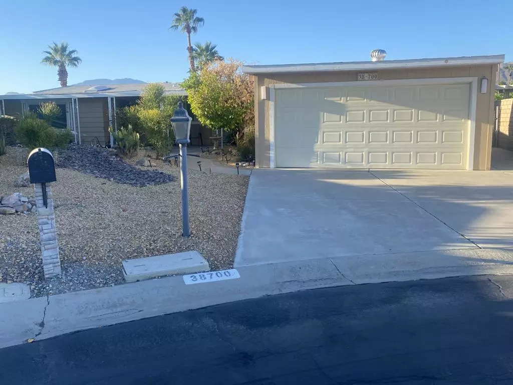 Palm Desert, CA 92260,38700 Stone CIR