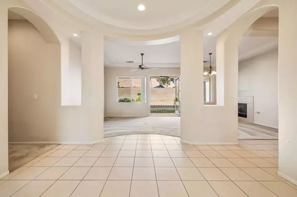 Indio, CA 92201,48631 Via Carisma