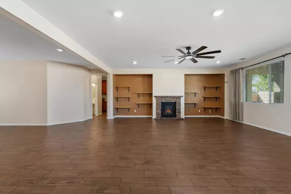 Indio, CA 92203,43635 Aquila ST