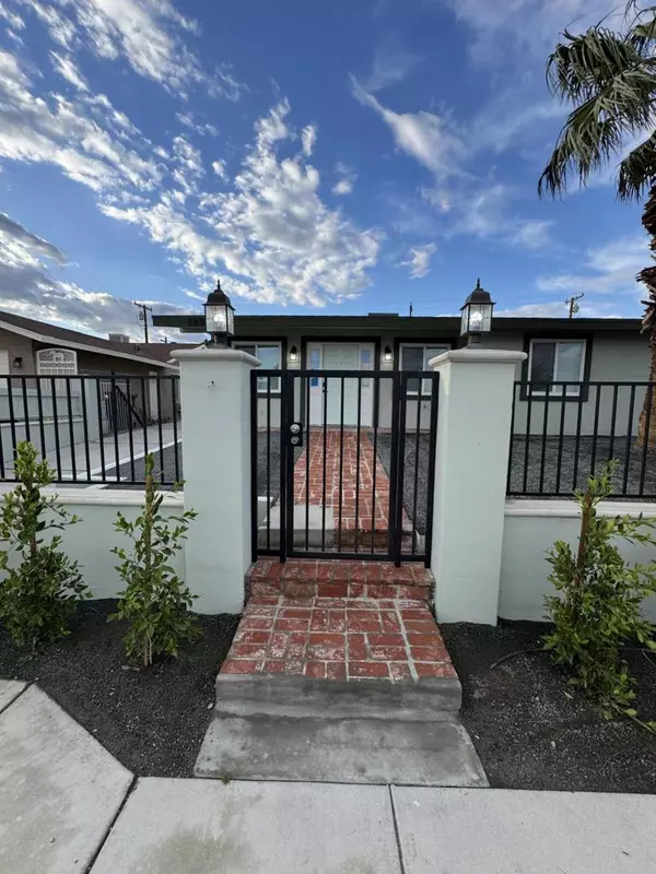 Desert Hot Springs, CA 92240,66384 1st Street ST