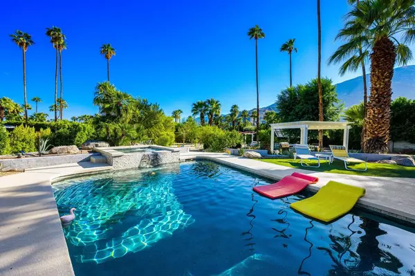 Palm Springs, CA 92262,365 Camino Norte