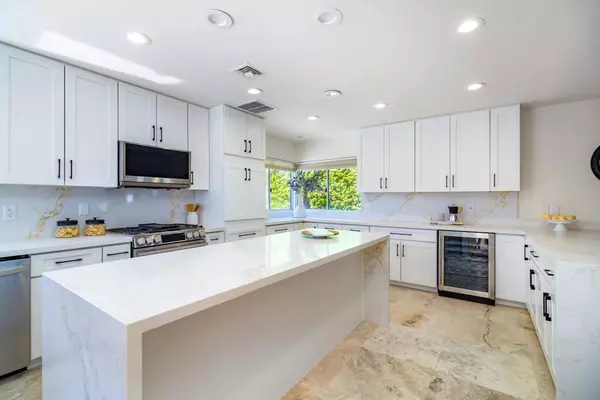 Palm Desert, CA 92211,38131 Tandika TRL N