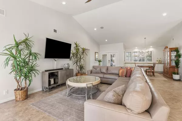 Indian Wells, CA 92210,75377 Montecito DR