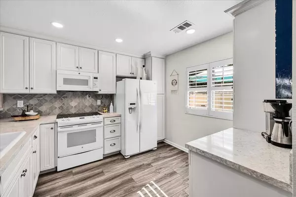 Cathedral City, CA 92234,67278 S Chimayo DR