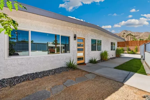 Cathedral City, CA 92234,38855 Paradise WAY