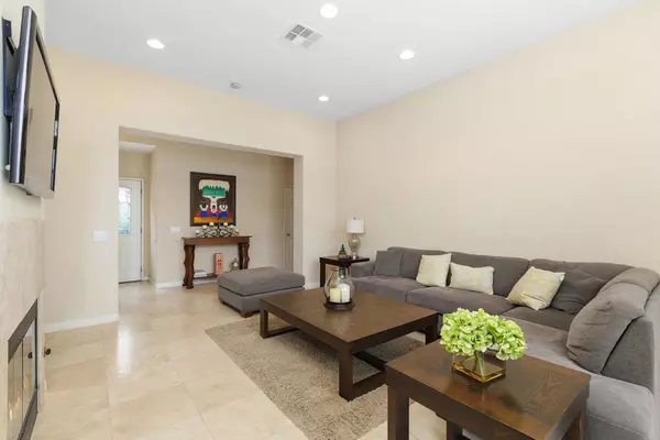 La Quinta, CA 92253,48614 Paseo Tarazo