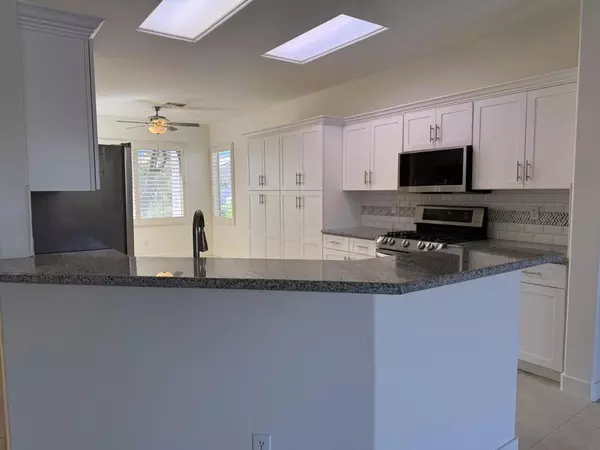 Palm Desert, CA 92211,36582 Crown ST