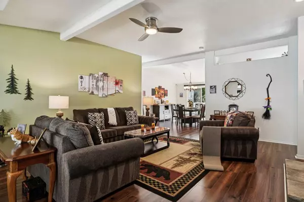 Idyllwild, CA 92549,25001 Rim Rock Rd