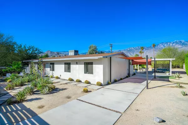 1809 Marguerite ST, Palm Springs, CA 92264