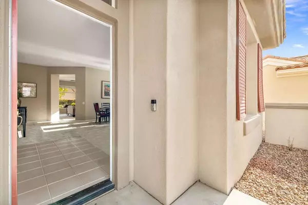 Palm Desert, CA 92211,78462 Palm Tree AVE