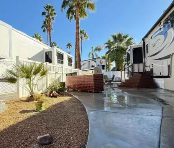 Cathedral City, CA 92234,69411 Ramon RD #713