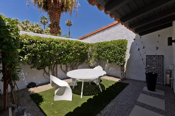 Rancho Mirage, CA 92270,40070 Via Del Cielo
