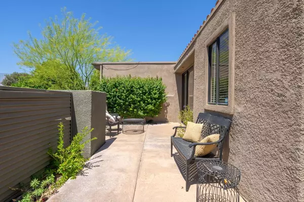 Rancho Mirage, CA 92270,522 Desert West DR