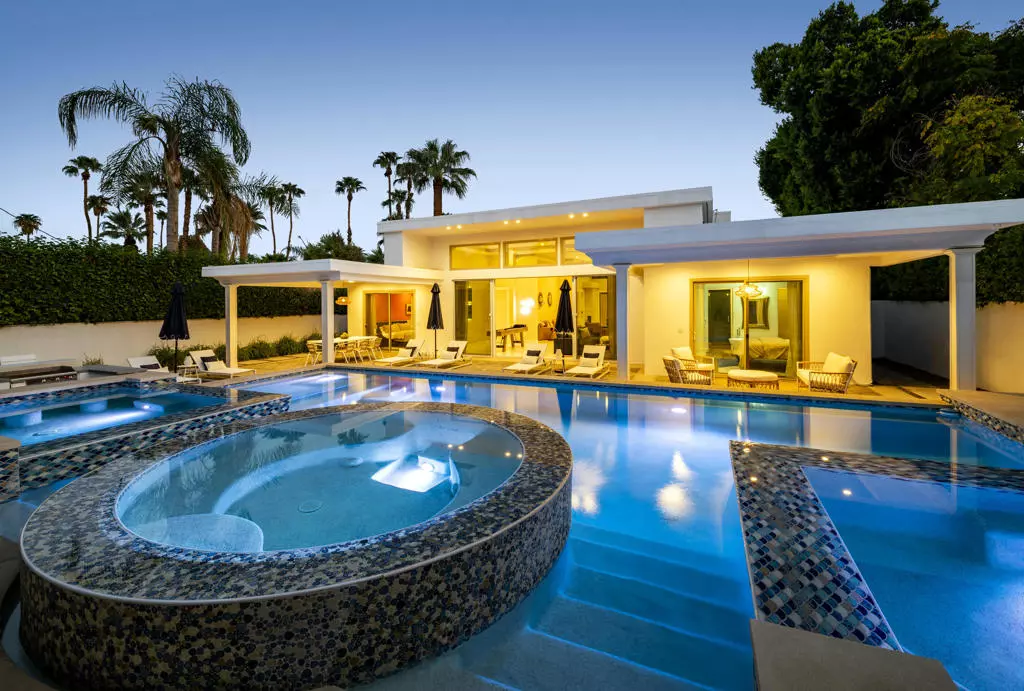 Palm Springs, CA 92264,154 E Ocotillo AVE