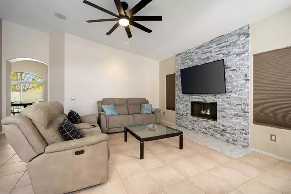 Cathedral City, CA 92234,68115 Peladora RD