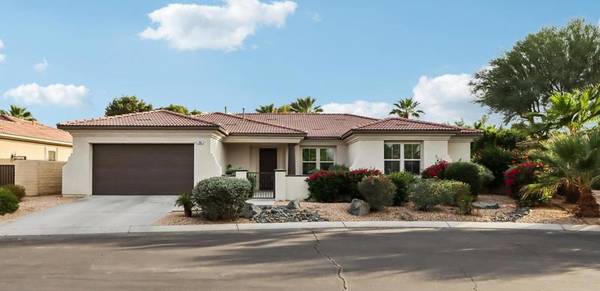 101 Azzuro DR, Palm Desert, CA 92211