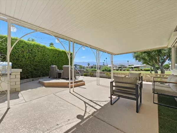 Palm Desert, CA 92260,38231 Pigeon Springs DR