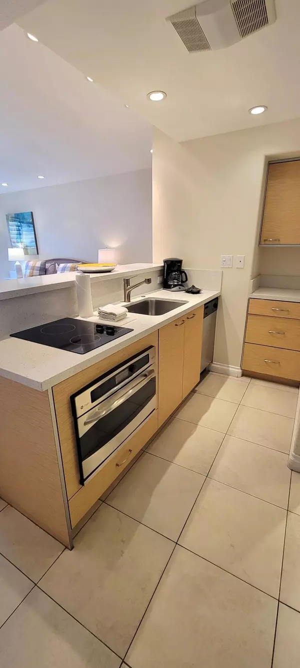 Palm Desert, CA 92260,73850 Fairway DR #225