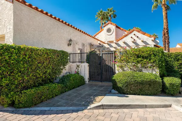Palm Desert, CA 92260,73468 Shadow Mountain DR