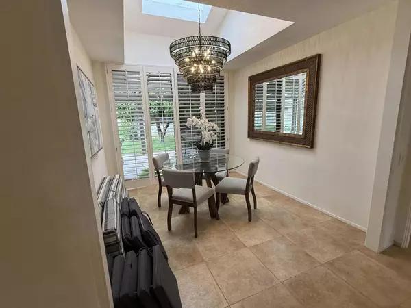 Rancho Mirage, CA 92270,2 Lehigh CT