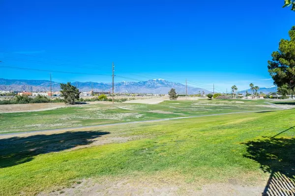 Thousand Palms, CA 92276,73751 White Sands DR