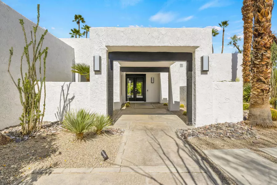 70880 Sunny LN, Rancho Mirage, CA 92270