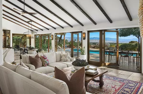 Palm Springs, CA 92264,600 S La Mirada RD