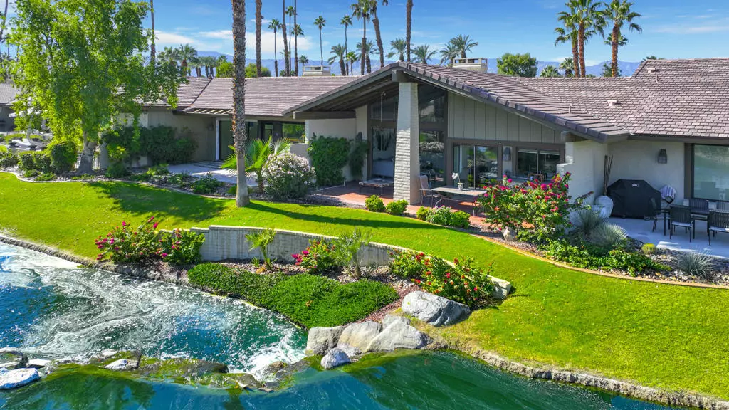 Palm Desert, CA 92211,162 Lost River DR