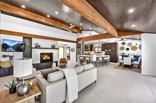 Palm Desert, CA 92260,74090 Setting Sun TRL