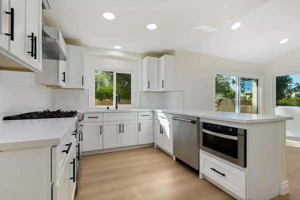 Palm Desert, CA 92211,77787 Saint Croix DR