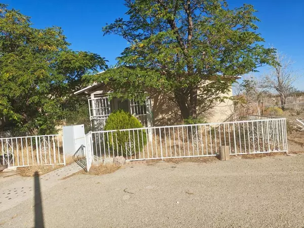 Rosamond, CA 93560,6149 105 Th ST W