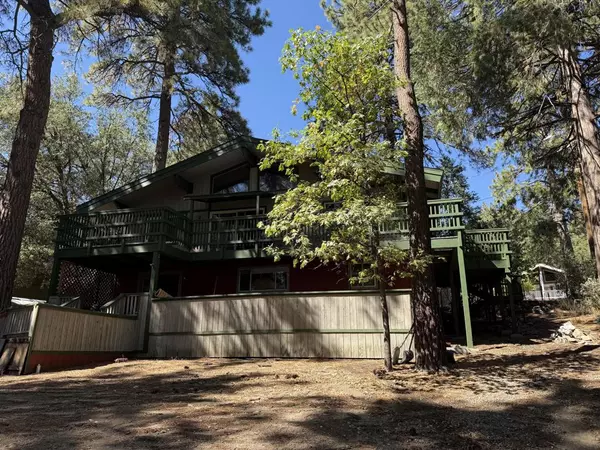 Idyllwild, CA 92549,52835 Sugar Pine DR