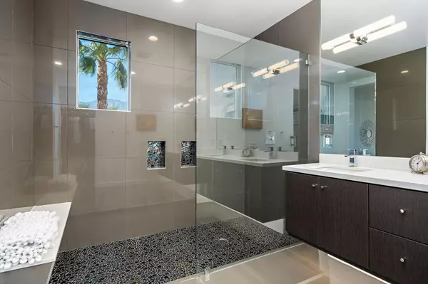 Cathedral City, CA 92234,35385 Rush LN