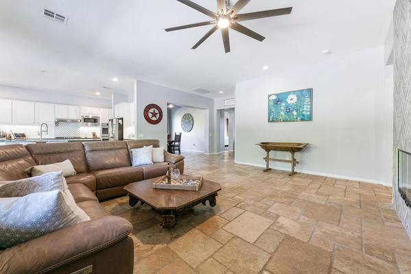 Indio, CA 92201,80710 Plum LN