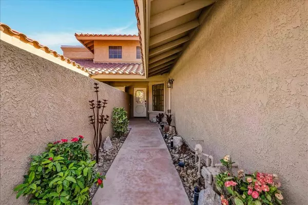 Palm Desert, CA 92211,77689 Woodhaven DR N