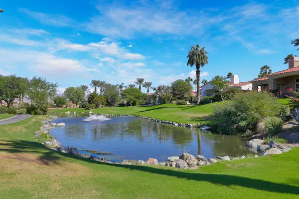 600 Gold Canyon DR, Palm Desert, CA 92211